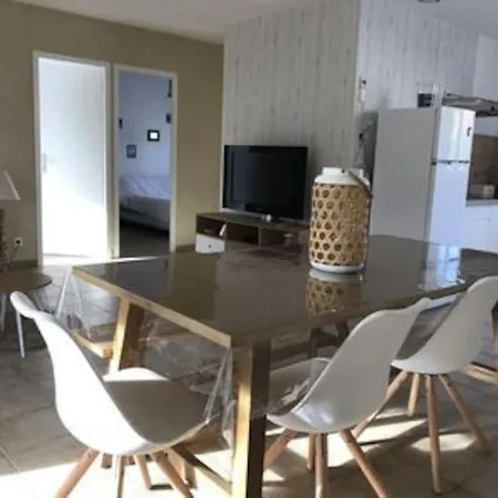 بيت للعطل Maison De Vacance Proche De La *